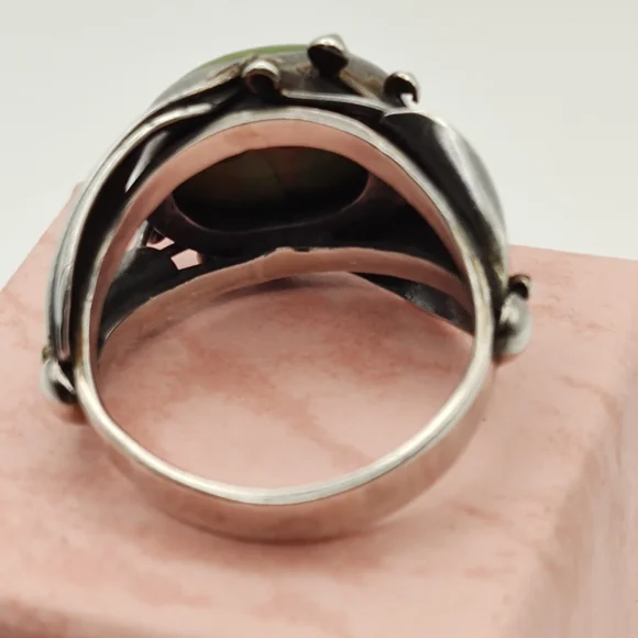 Vintage-Inspired Sterling & Composite Green Turquoise Ring Size 9 - Picture 3 of 7